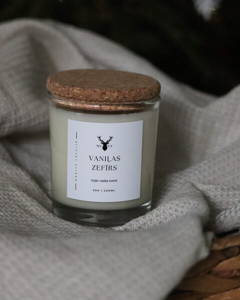 Aromātiska sojas vaska svece Vaniļas Zefīrs